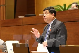 Ministros vietnamitas aclaran ante el Parlamento asuntos de interés del electorado
