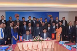 Vietnam y Camboya por fomentar cooperación aduanera 