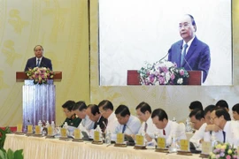 Premier vietnamita exhorta a aumentar el Producto Bruto Interno Regional
