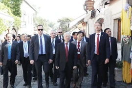 Secretario general del Partido Comunista de Vietnam visita ciudad húngara de Szentendre