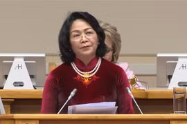 Vicepresidenta de Vietnam dialoga con titular del Consejo de la Federación de Rusia 
