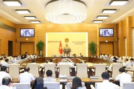 Comité Permanente del Parlamento vietnamita analiza logros y desafios en reducción de pobreza