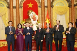 Máximo dirigente partidista y estatal de Vietnam recaba apoyo de la Oficina Presidencial 
