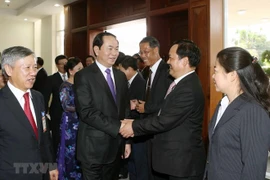 Budistas vietnamitas en Laos celebran réquiem por difunto presidente de Vietnam 