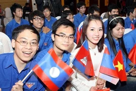 Jóvenes de Vietnam y Laos estrechan cooperación