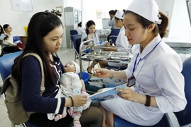 Vietnam aplicará nueva vacuna pentavalente a partir de junio próximo