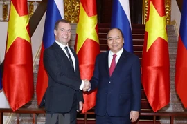 Vietnam y Rusia se empeñan en robustecer su asociación estratégica integral 