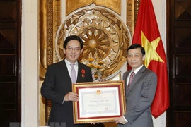 Embajador chino en Vietnam recibe Orden de Amistad 