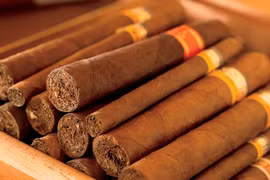 Vietnam refuerza lucha contra contrabando, transporte y comercio ilegal de cigarros