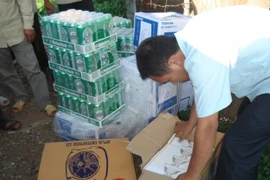 Quang Ninh intensifica lucha contra contrabando de tabaco y otras actividades ilícitas 
