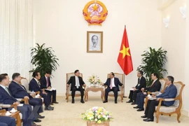 Premier de Vietnam propone mayor cooperación entre empresas de su país y Corea del Sur 