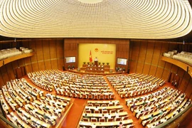 Parlamento de Vietnam continúa quinto período de sesiones con revisión de leyes