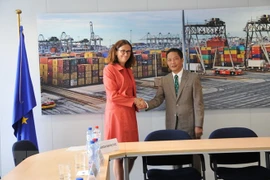 TLC con UE añadirá 70 mil millones de dólares a economía vietnamita 
