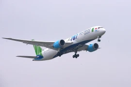 Evalúan posibilidad de vuelos directos entre Vietnam y Estados Unidos