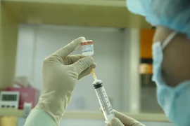 Vietnam avanza veloz en desarrollo de vacuna contra el COVID-19