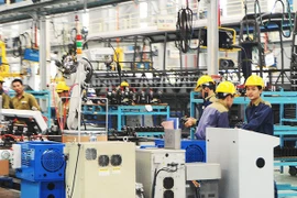 Vietnam busca convertir a sector privado en motor impulsor de la economía