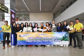 Primer vuelo de nueva aerolínea vietnamita Vietravel Airlines
