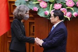 Premier vietnamita insta a mayor cooperación económica con Canadá