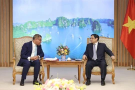 Primer ministro de Vietnam recibe al presidente de la COP26