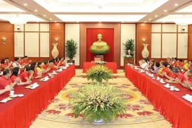 Proponen a Cruz Roja de Vietnam agilizar actividades caritativas y humanitarias