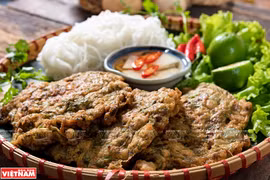 Gusano de agua salada, ingrediente clave de un plato especial de Hanoi