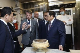 Premier vietnamita visita lugar de trabajo del Presidente Ho Chi Minh en Boston