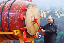 Presidente de Vietnam lanza campaña de siembra primaveral de árboles
