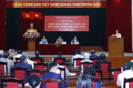 Debaten orientaciones para diplomacia popular de Vietnam en 2022