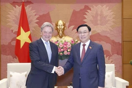 Reiteran apoyo a operaciones del grupo Boeing en Vietnam