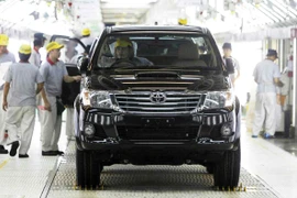 Ventas de automóviles de Tailandia aumentan más de 17 por ciento 