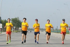 Miles de atletas participarán en VnExpress Maratón Increíble Halong 2022