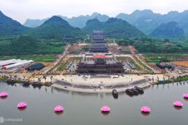 Visitar paisajes pintorescos de Ha Nam