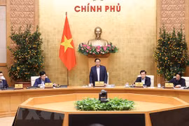 Insta premier vietnamita a anteponer intereses de nación y pueblo en construcción de leyes