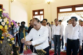 Rinden homenaje al extinto expremier vietnamita Vo Van Kiet