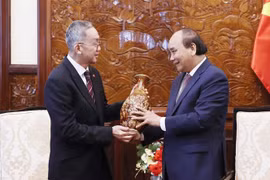 Presidente de Vietnam aboga por elevar valor de trasiego mercantil con Brunei