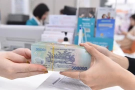 Vietnam reporta aumento de 17,2 por ciento en ingresos fiscales entre enero y julio