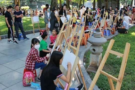 En Vietnam concurso nutre creatividad y amor por la paz para niños