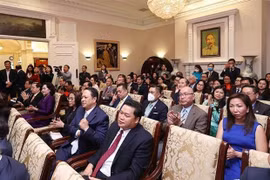 Delegación del Comité Estatal sobre vietnamitas en Ultramar realiza visita a Estados Unidos