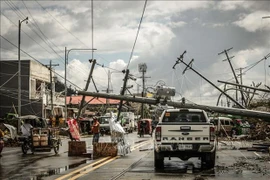 Filipinas alerta sobre crisis sanitaria por tifón Rai