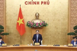 Gobierno de Vietnam analiza situación socioeconómica nacional
