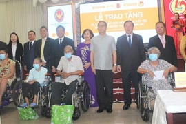 Misión diplomática de Tailandia en Vietnam apoya a personas con discapacidades