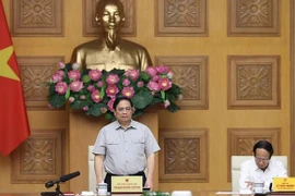 Premier vietnamita preside reunión urgente en respuesta al súper tifón Noru