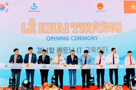 Inauguran Centro de Educación Inteligente bajo cooperación entre Vietnam y Corea del Sur