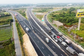 Inauguran autopista Trung Luong - My Thuan en Vietnam