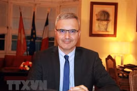 Nexos Vietnam-Francia desarrollan en diferentes sectores, afirma embajador francés