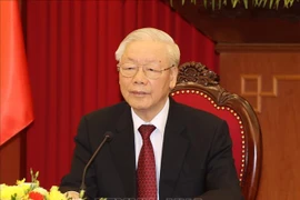 Dirigentes de Partido y Estado vietnamitas envían felicitaciones a Laos y Camboya por fiesta tradicional 