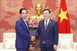 Presidente de la Asamblea Nacional de Vietnam recibe al gobernador de Phnom Penh