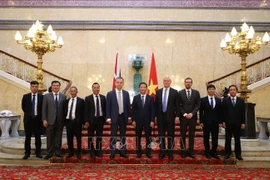 Robustecen relaciones de cooperación entre Vietnam y Reino Unido