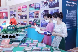 Efectúan exhibición sobre lazos entre Ejército y pueblo en Campaña de Ho Chi Minh