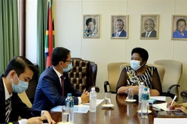 Buscan fortalecer relaciones entre Vietnam y Sudáfrica